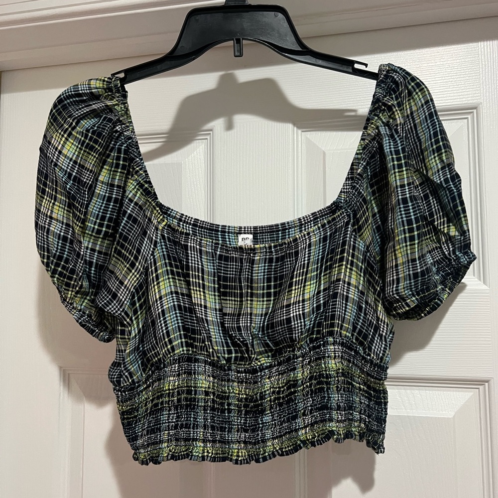 Puff Sleeve Gingham Top